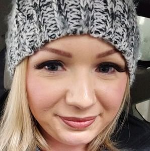 Meet your Posher, Natalie